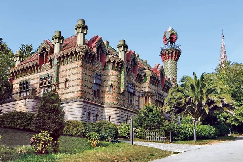 Dónde encontrar el legado de Gaudí en Comillas