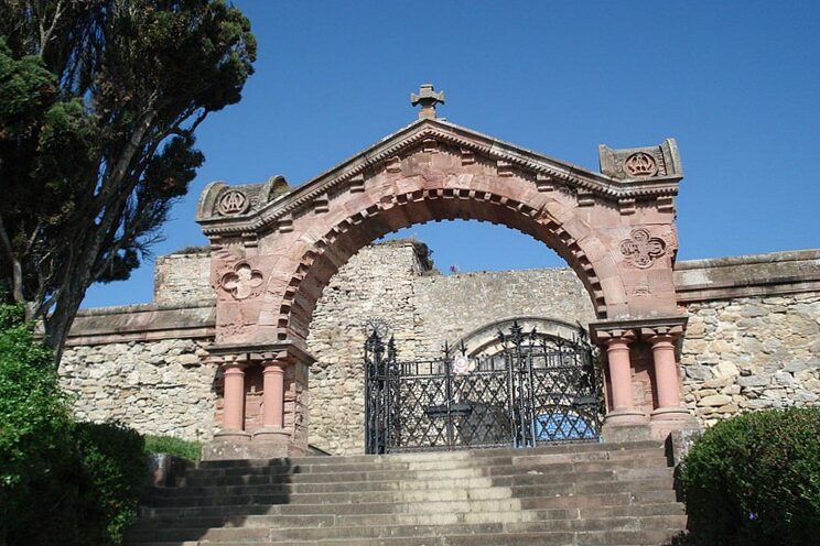 Dónde encontrar el legado de Gaudí en Comillas